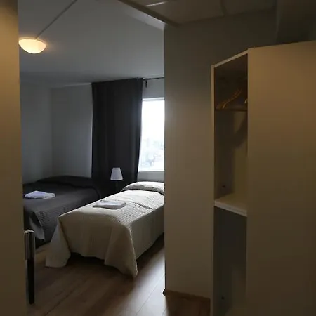 100 Iceland 3* Reykjavík